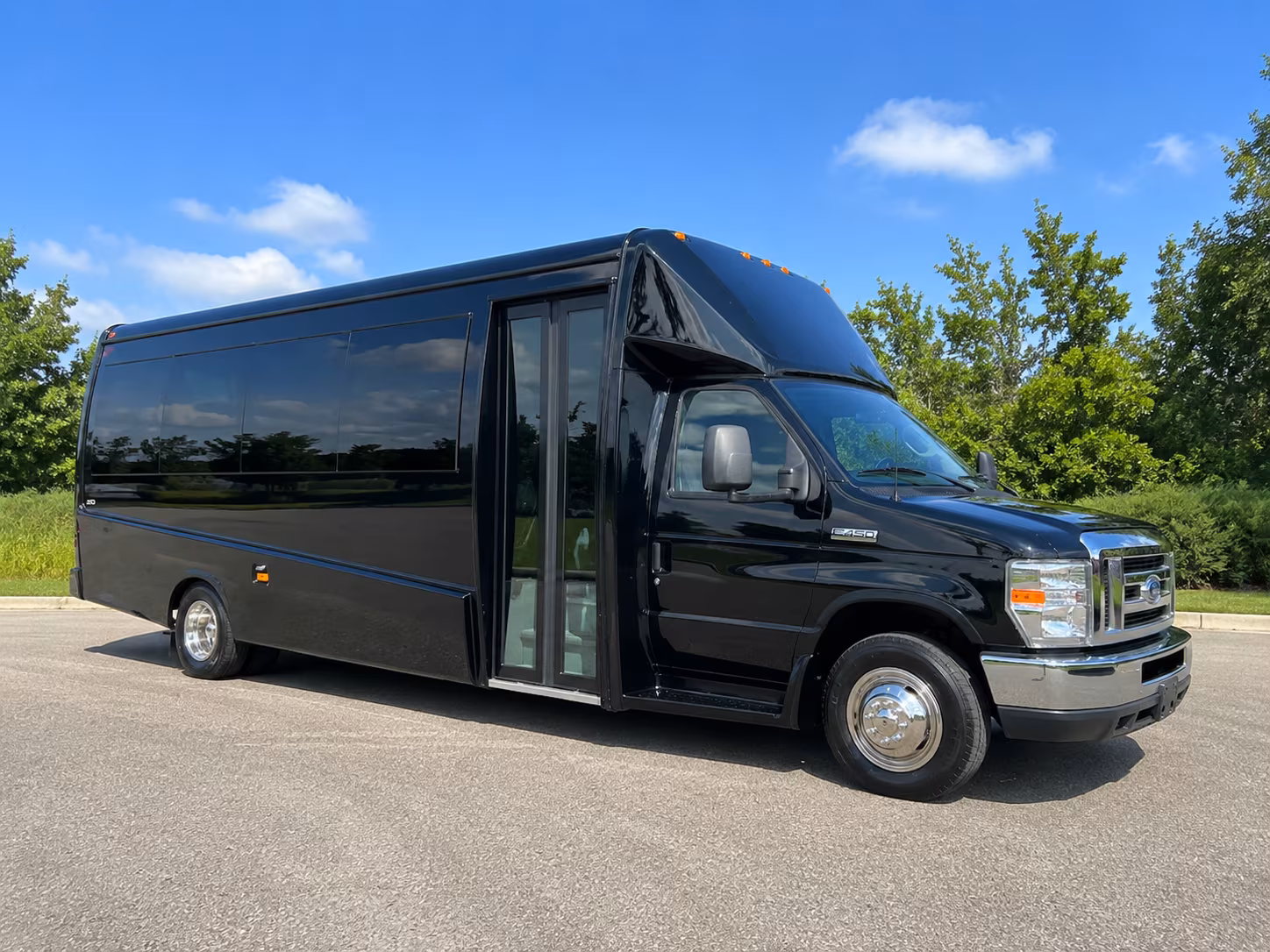charter buses for portland pickles games and minor league baseball at walker stadium