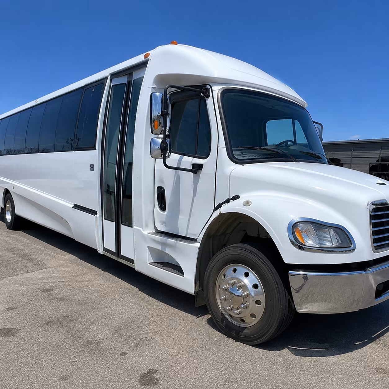 charter buses for science and nature field trips around gresham