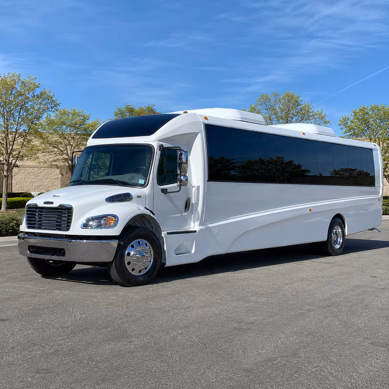 gresham 28 passenger minibus