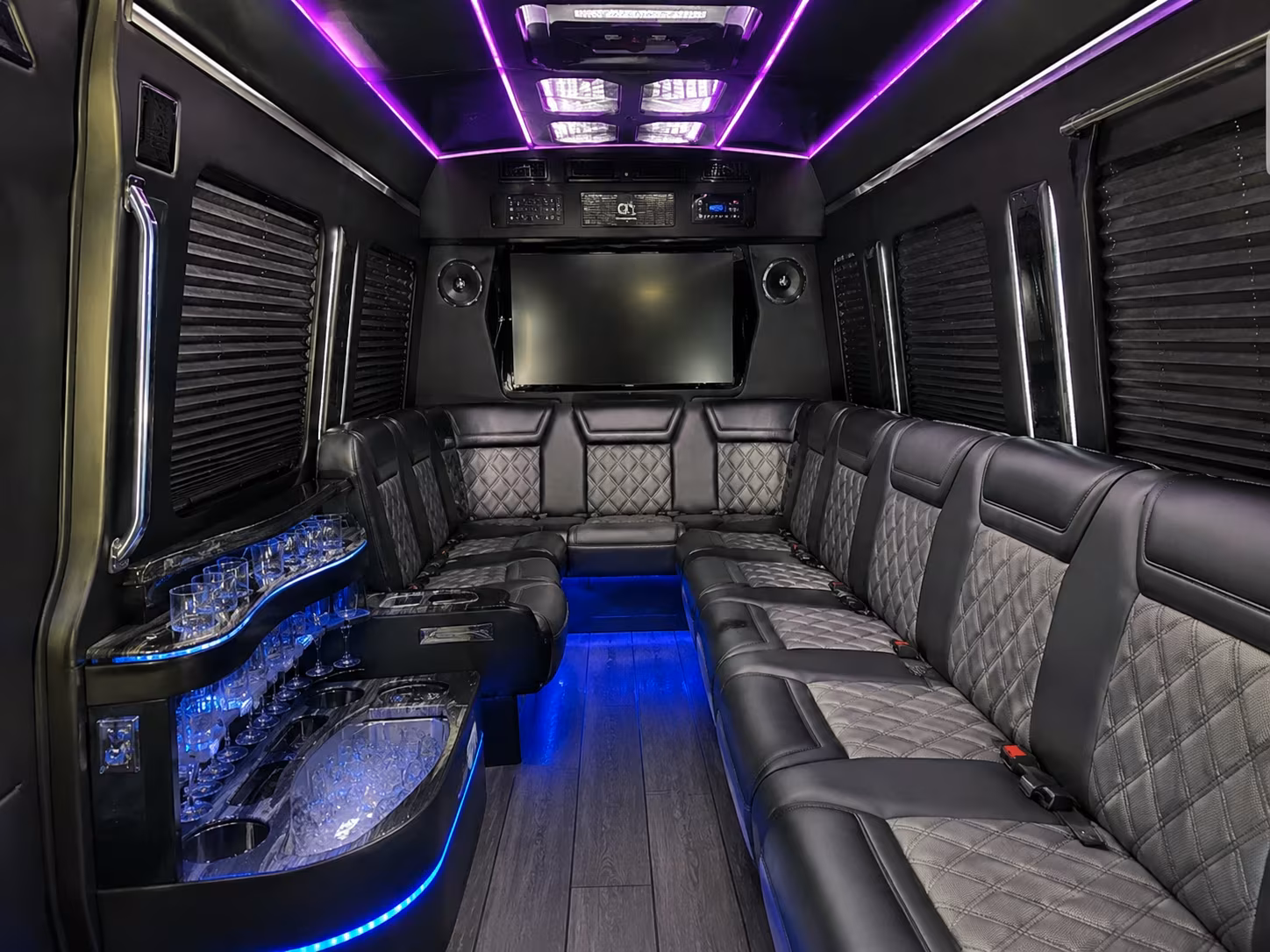 gresham airport transportation onboard seating