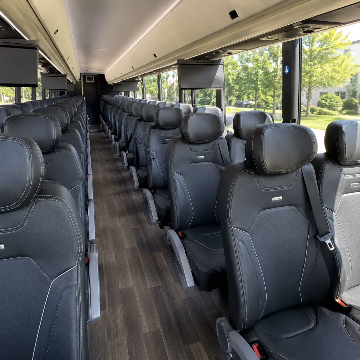 long distance bus rentals for gresham sports teams schools and corporate groups