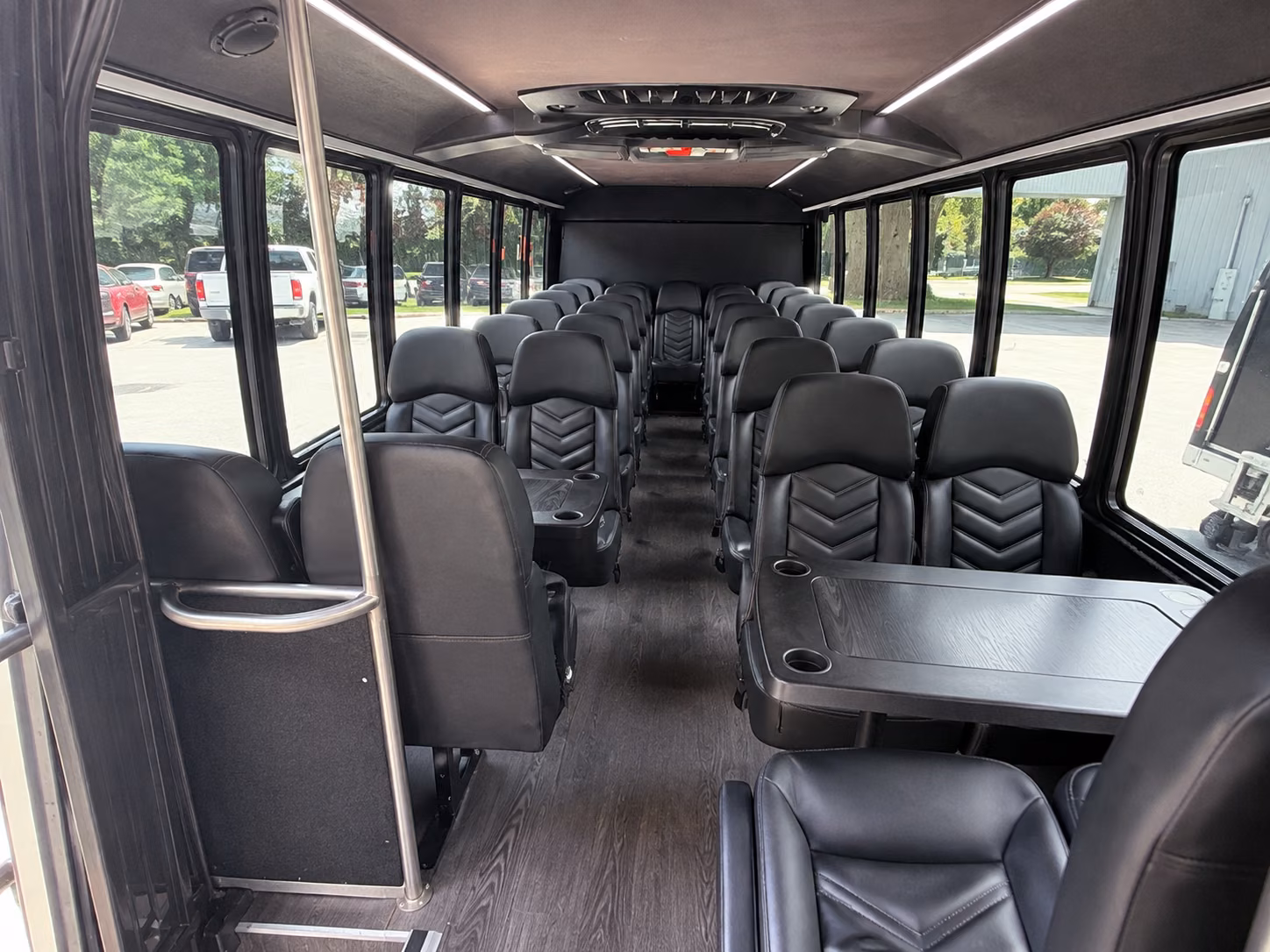 reserve a bus for your gresham rehearsal dinner transportation