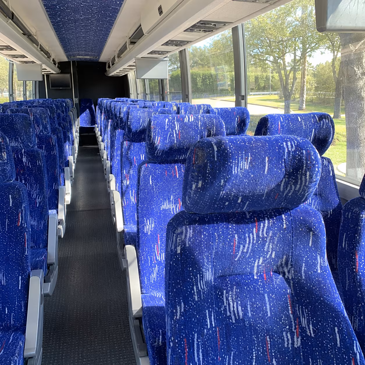 shuttle buses for weekly worship services in gresham