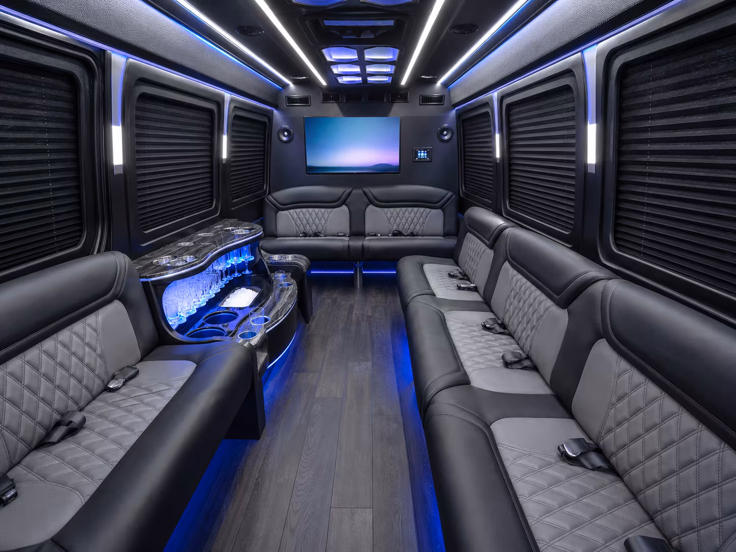 sprinter van and minibus rentals for small corporate groups in gresham